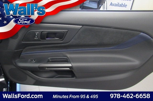 2025 Ford Mustang Dark Horse