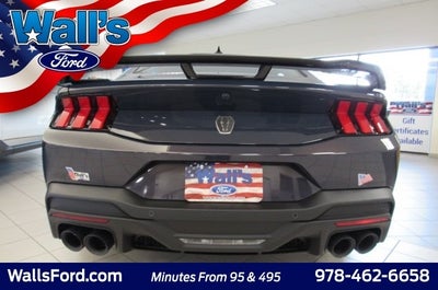 2025 Ford Mustang Dark Horse