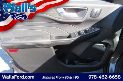 2024 Ford Escape Plug-In Hybrid Base