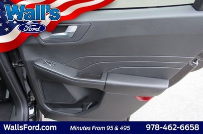 2024 Ford Escape Plug-In Hybrid Base