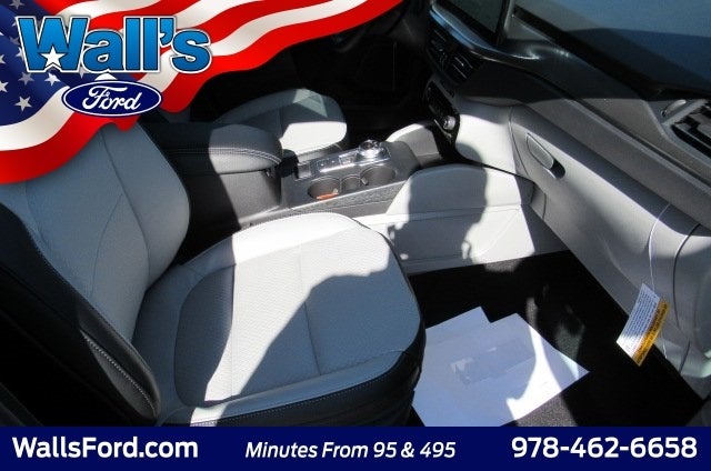 2025 Ford Escape Plug-In Hybrid Base