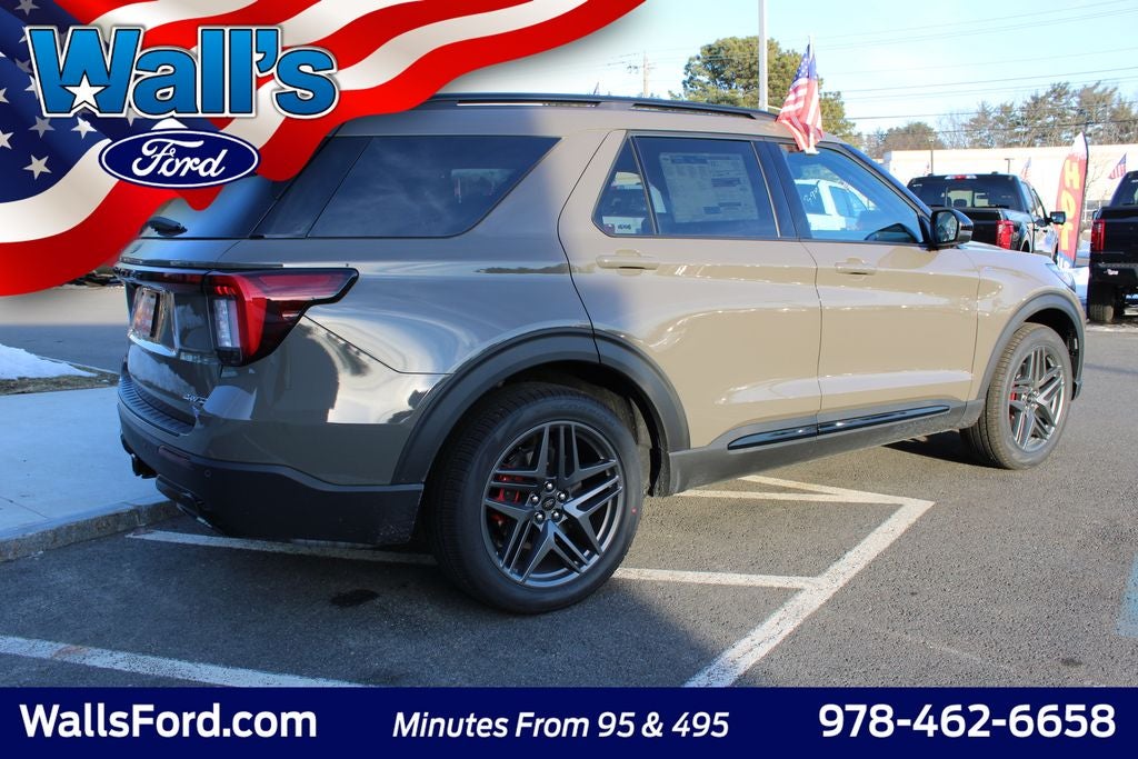 2026 Ford Explorer ST-Line