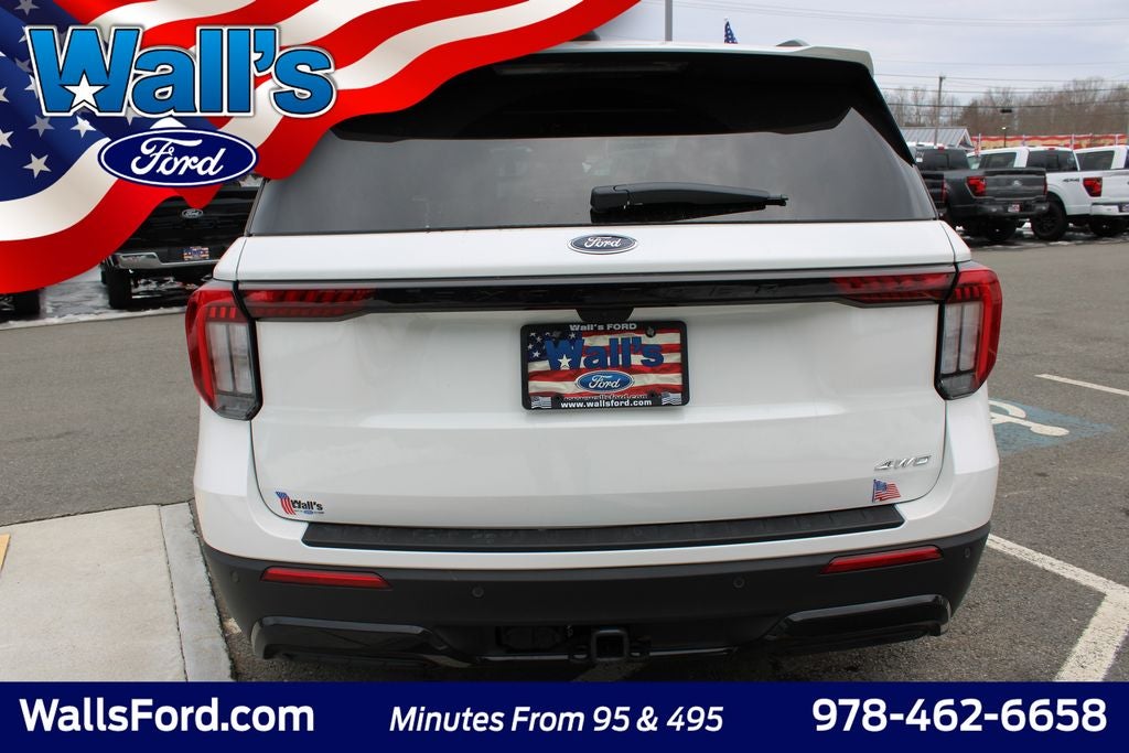 2026 Ford Explorer ST-Line