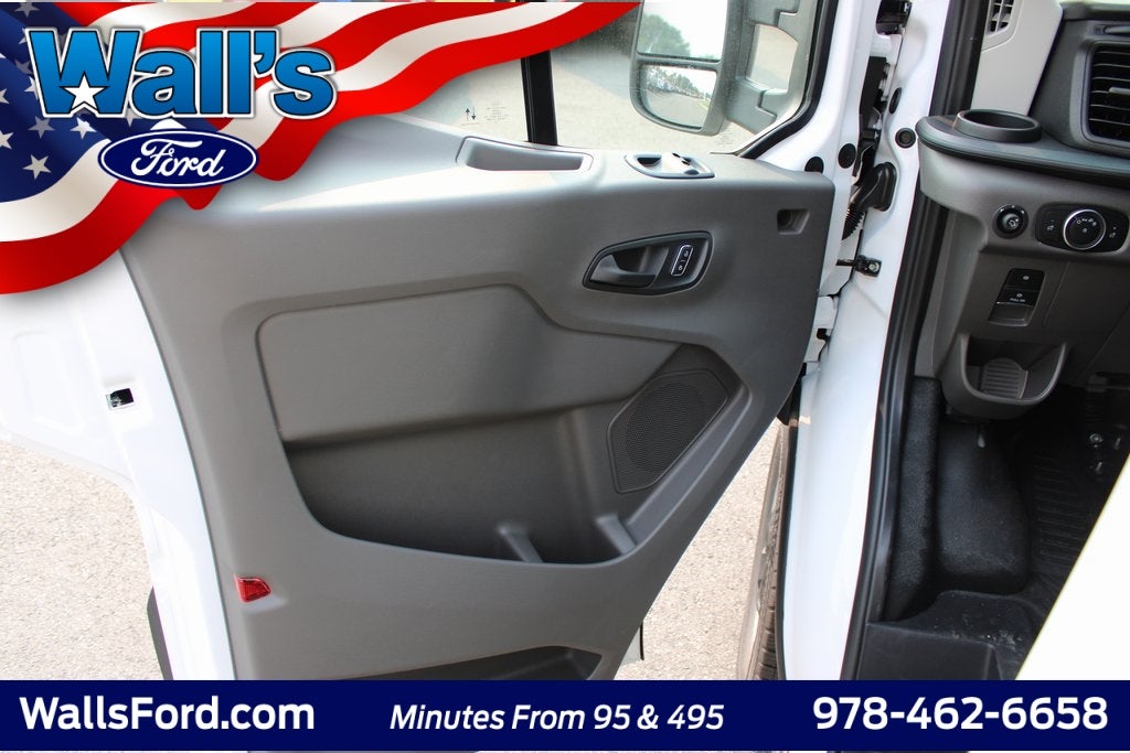 2025 Ford Transit-250 Base