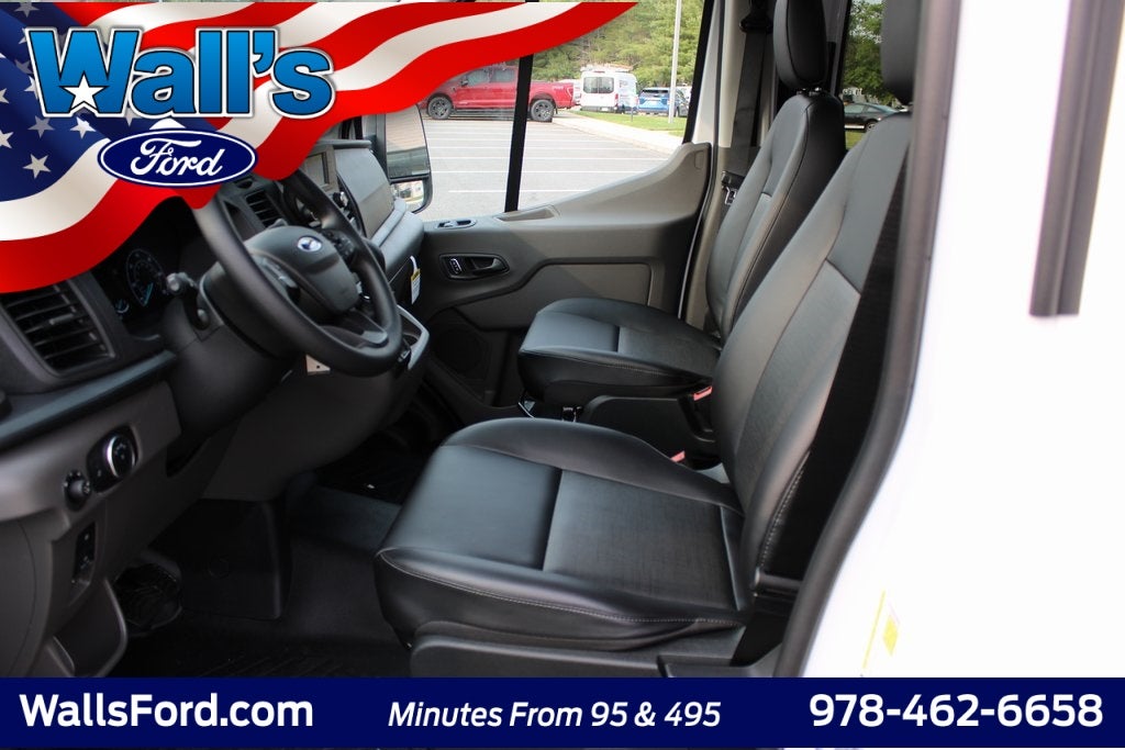 2025 Ford Transit-250 Base