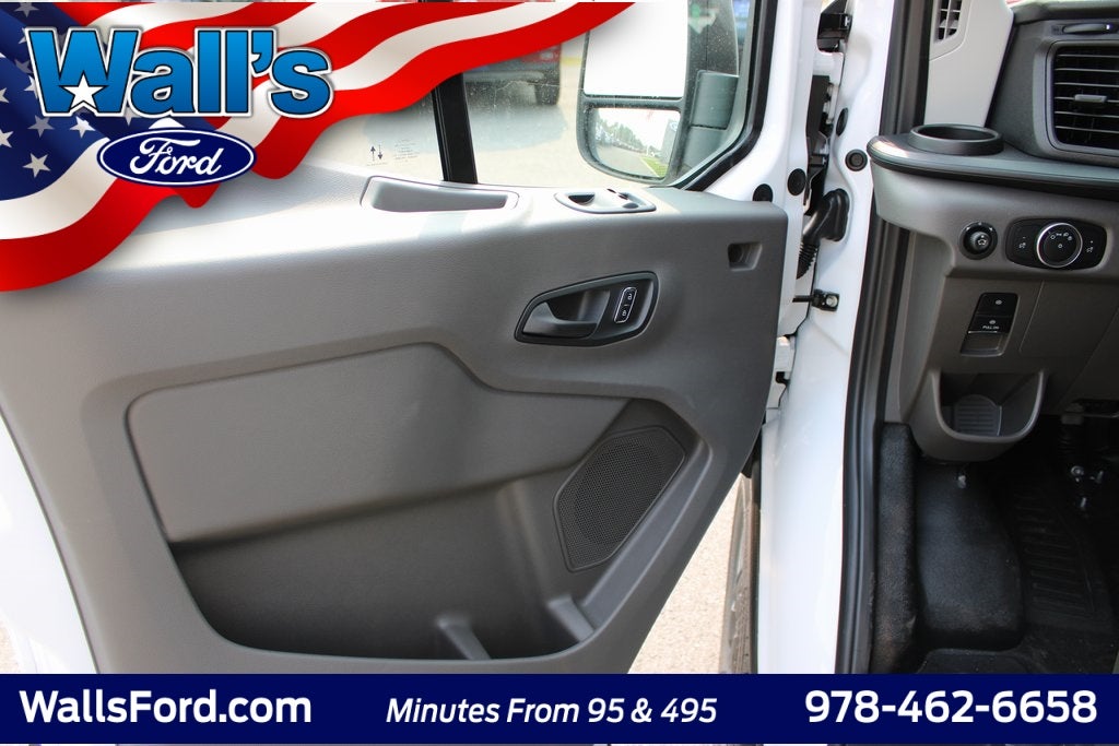 2025 Ford Transit-250 Base