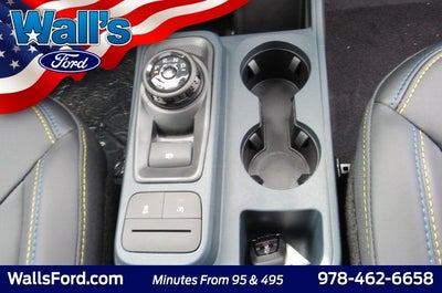 2025 Ford Maverick Lobo